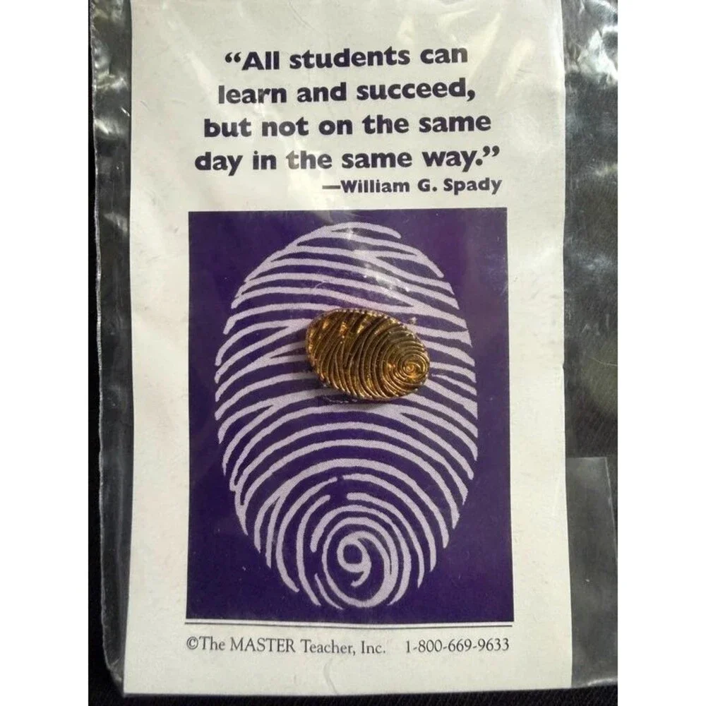 The Master Teacher Gold Fingerprint Lapel Pin
